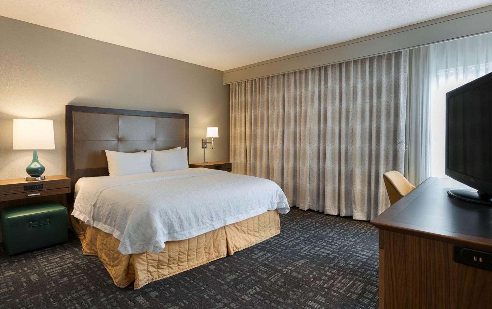 Hampton Inn & Suites Charlotte/Pineville Exterior photo