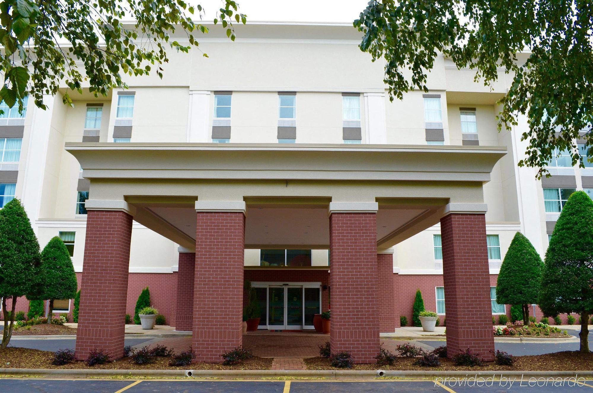 Hampton Inn & Suites Charlotte/Pineville Exterior photo